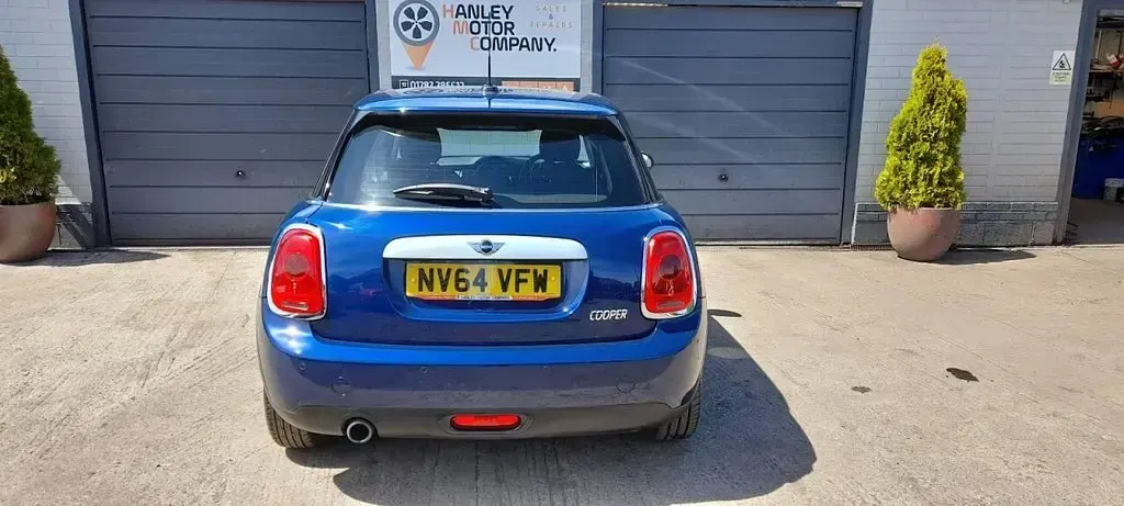 Used Mini Cooper Hatch 136 HP (100 kW) 2015 Blue Hatchback