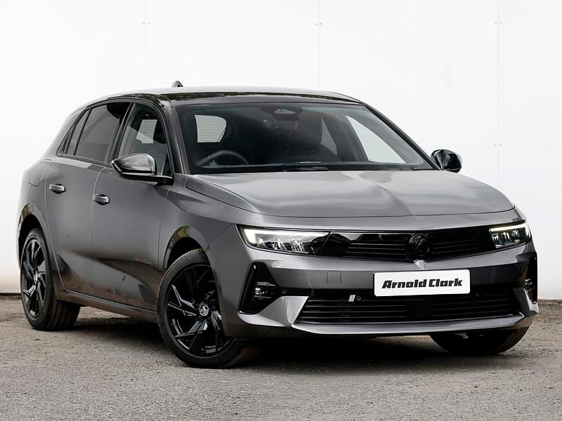 New Vauxhall Astra 130 HP (95 kW) 2025 Two coat metallic  vulcan grey Hatchback