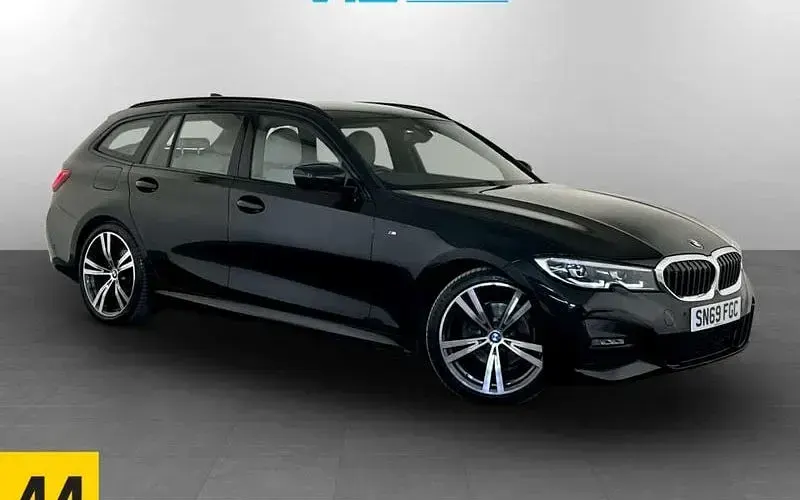 Begagnad BMW 320 M Sport 190 HK (139 kW) 2019 Kombi
