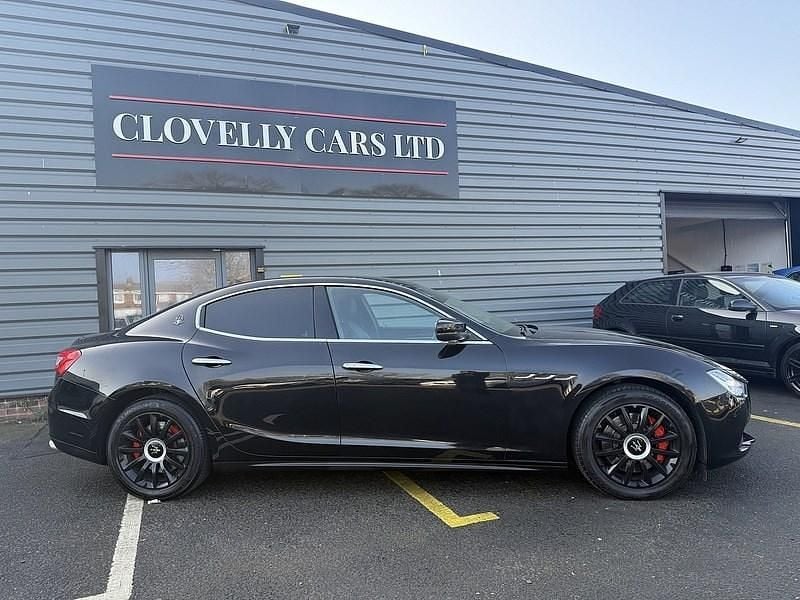 Used Maserati Ghibli 275 HP (202 kW) 2017 Black Sedan