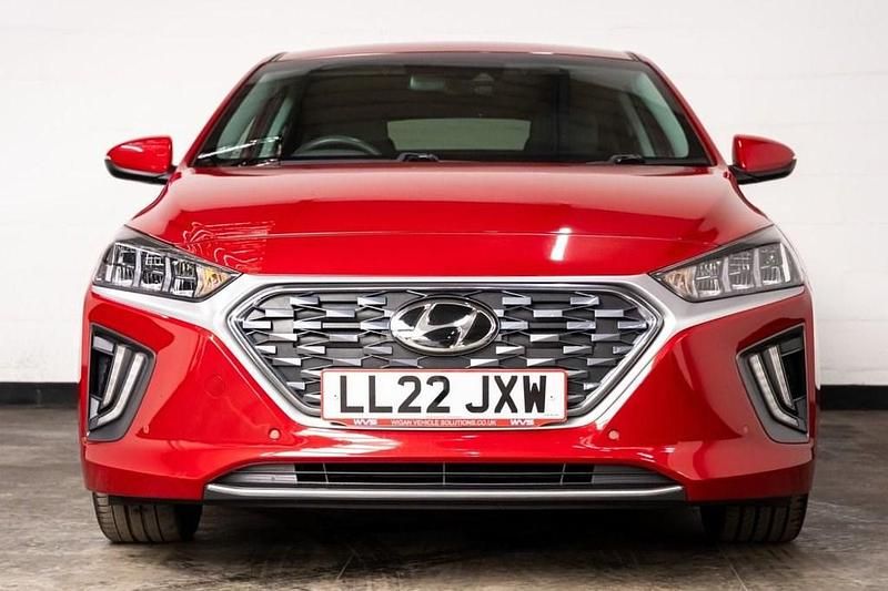 Used Hyundai Ioniq Premium SE 141 HP (103 kW) 2022 Red Hatchback