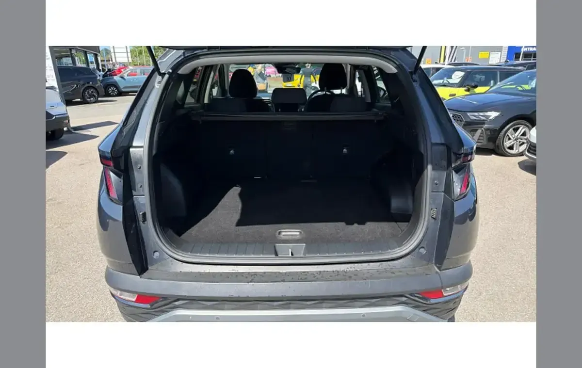 Used Hyundai Tucson Premium 230 HP (169 kW) 2023 Grey SUV