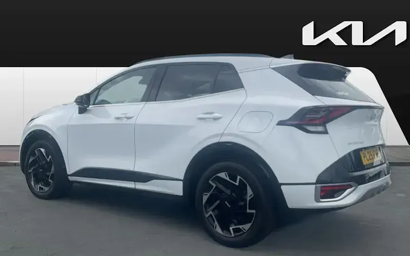 Used Kia Sportage GT-Line 159 HP (116 kW) 2024 White SUV