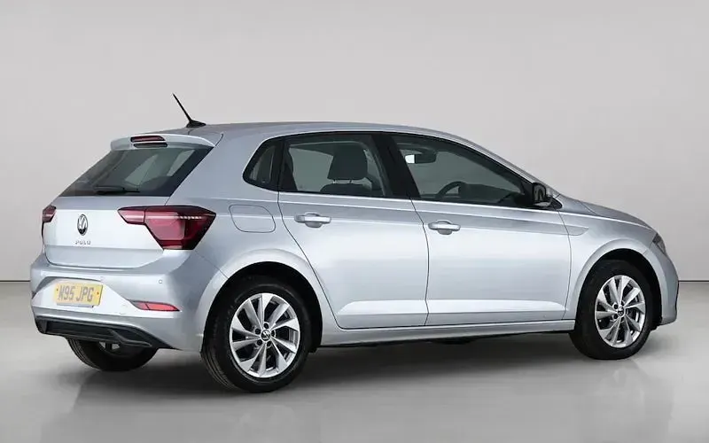 Used VW Polo Style 95 HP (69 kW) 2022 Silver Hatchback
