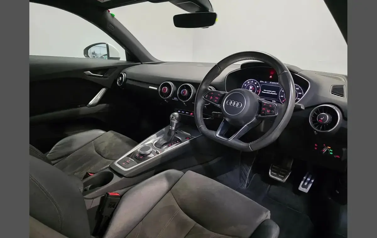Used Audi TT Sport 241 HP (177 kW) 2021 White Coupe