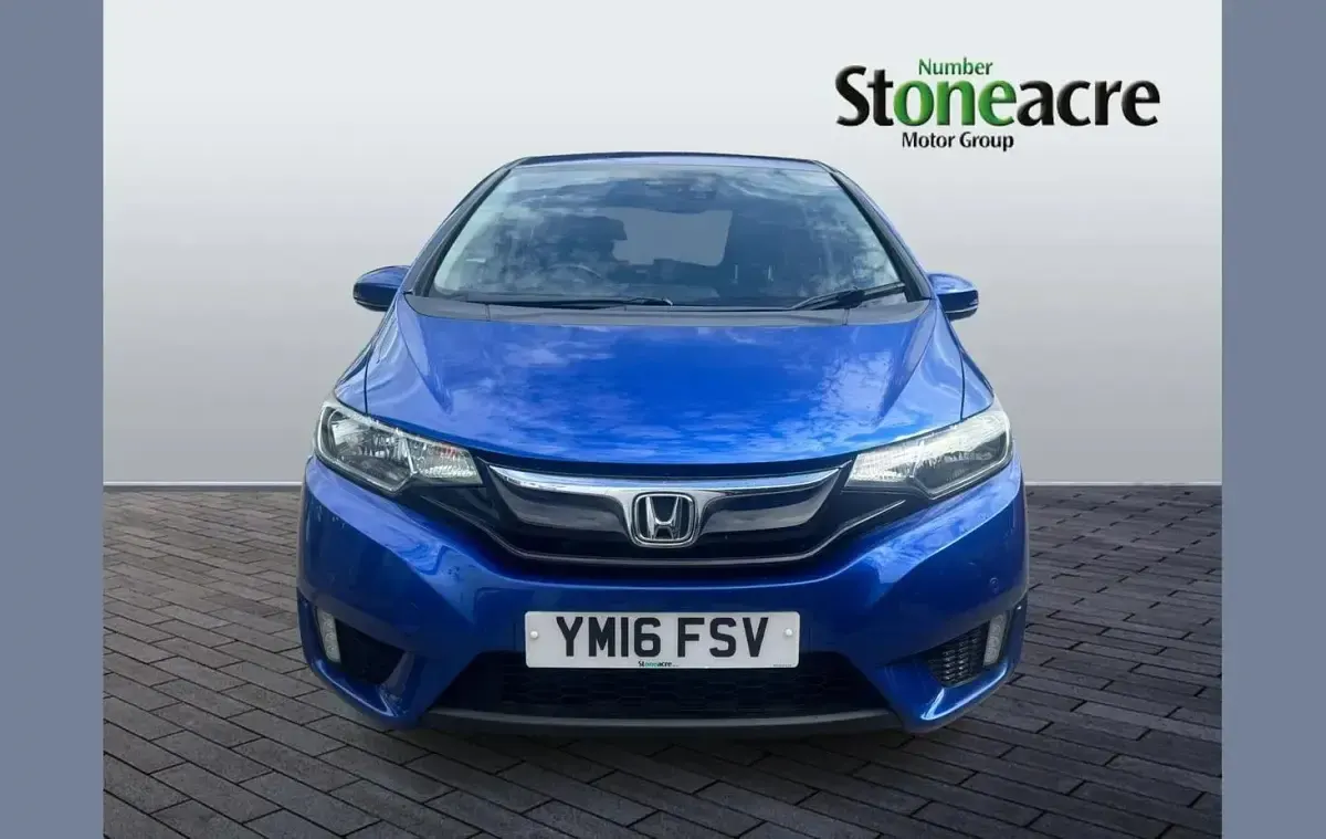 Used Honda Jazz SE 102 HP (75 kW) 2016 Blue Hatchback