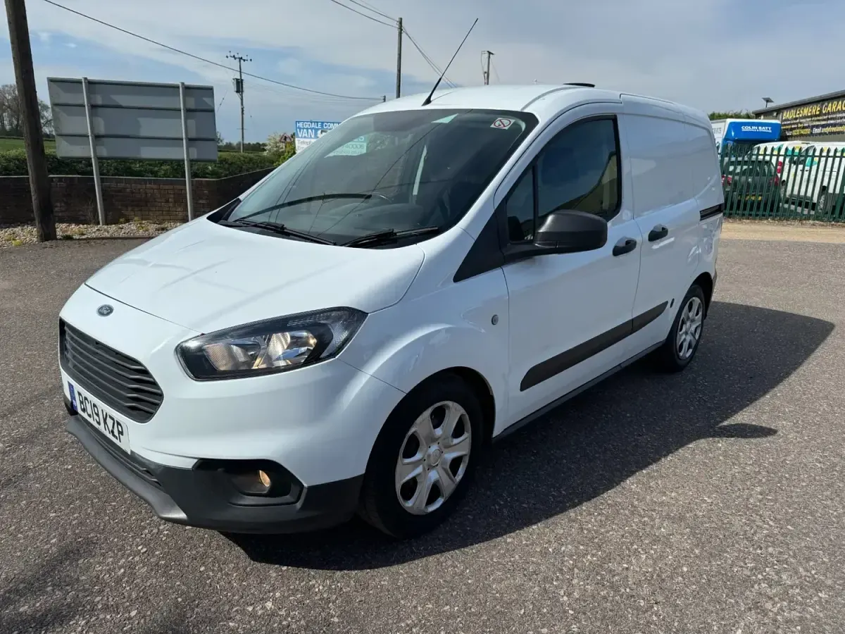 Usado Ford Transit Trend 2019 Branco Van