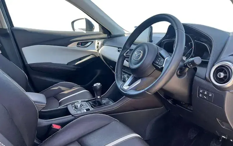 Used Mazda CX-3 Inclusive 121 HP (88 kW) 2019 Black SUV