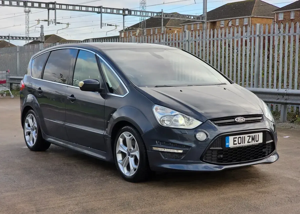 Used Ford S-MAX Titanium X 200 HP (147 kW) 2011 Grey MPV