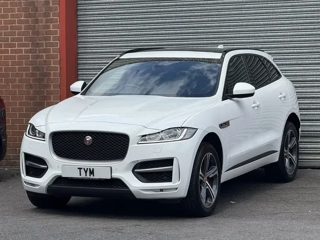 Used Jaguar F-Pace R-Sport 180 HP (132 kW) 2017 White SUV