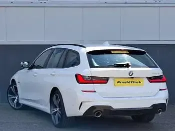 Used BMW 330e M Sport 292 HP (214 kW) 2022 White Estate