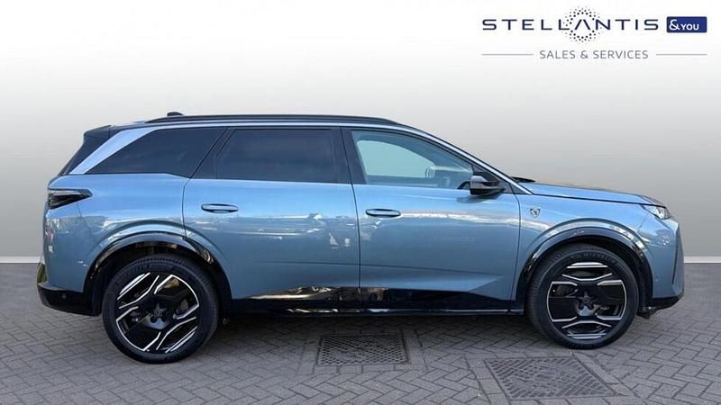 Used Peugeot 5008 GT 152 kW (207 HP) 2024 Blue SUV