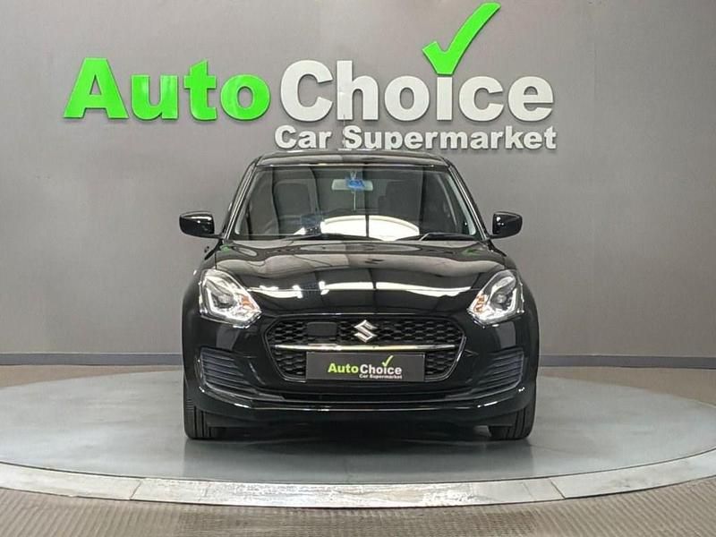 Usado Suzuki Swift SZ-L 83 HP (61 kW) 2023 Preto Citadino
