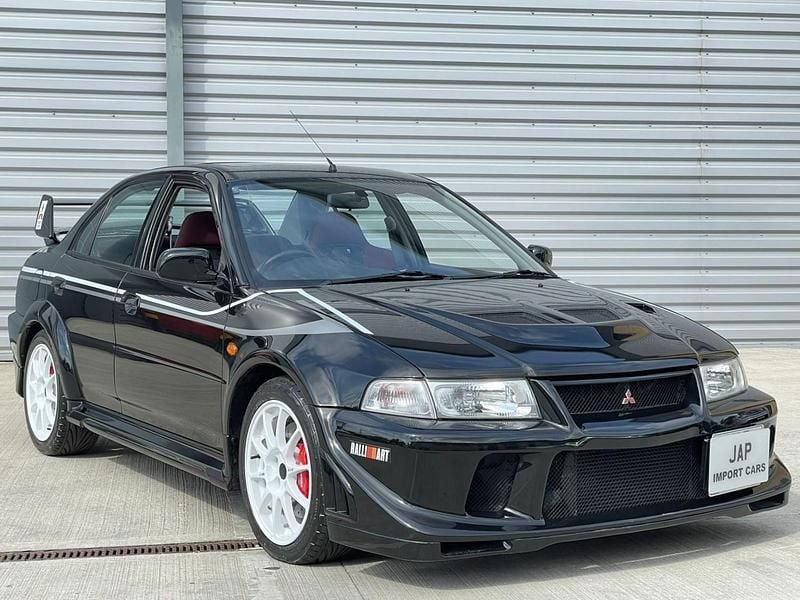 Used Mitsubishi Lancer 2002 Black Sedan