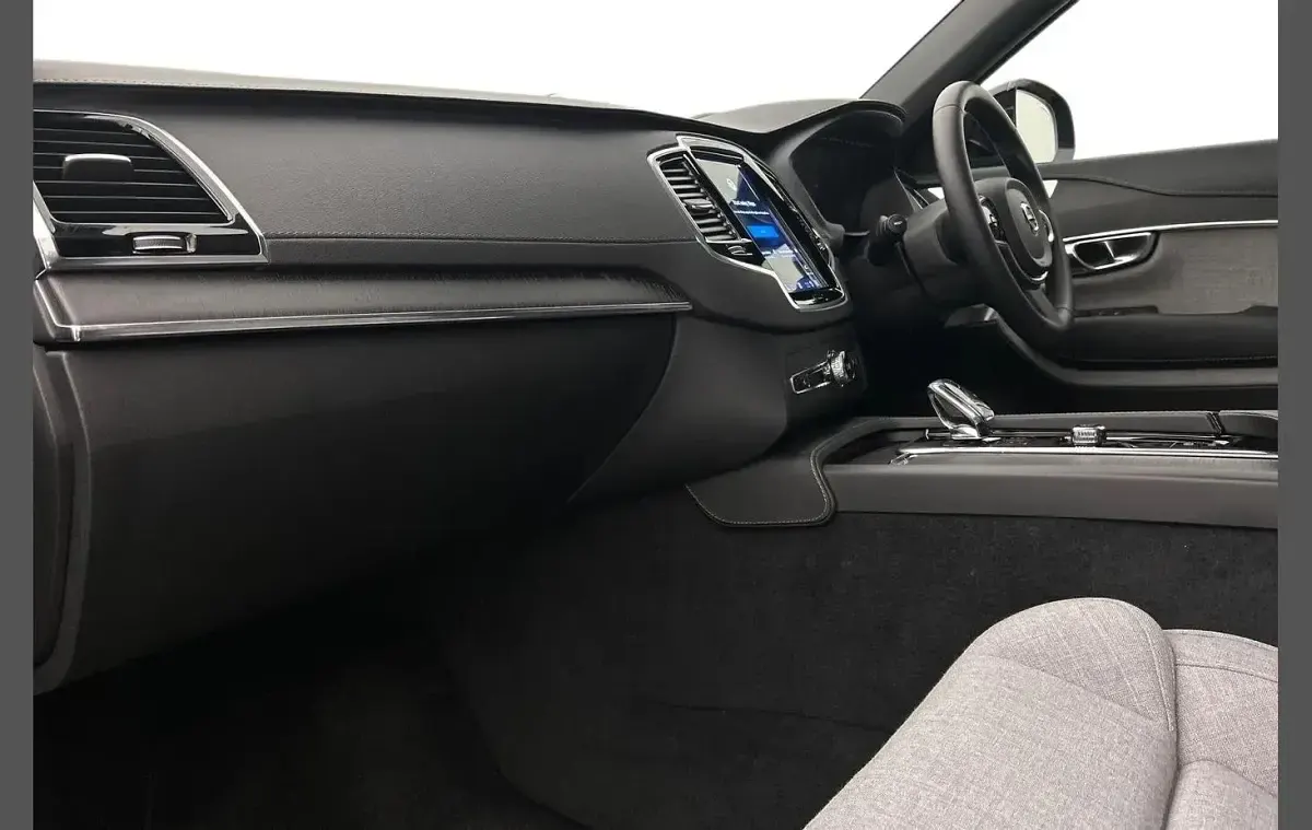 Used Volvo XC90 Ultimate 449 HP (330 kW) 2024 Blue SUV