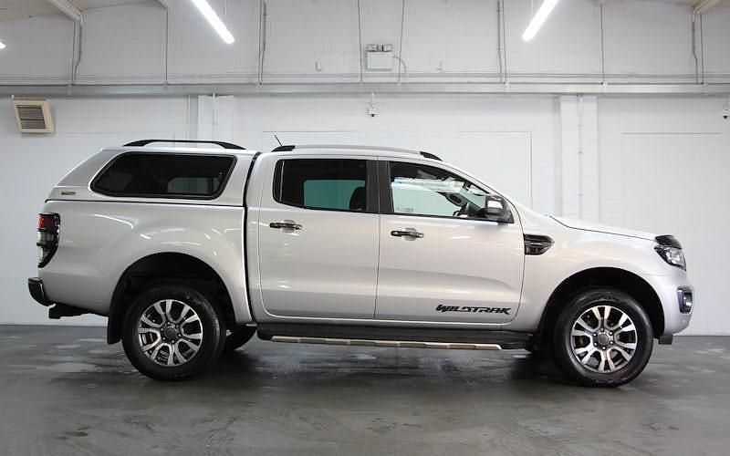 Usado Ford Ranger Wildtrack 213 HP (156 kW) 2022 Prateado Pickup