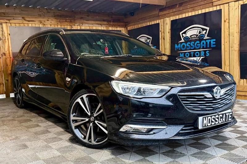 Used Vauxhall Insignia SRi 170 HP (125 kW) 2018 Black Estate