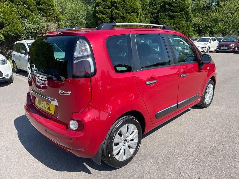 Used Citroën C3 Picasso Exclusive 2015 Red MPV