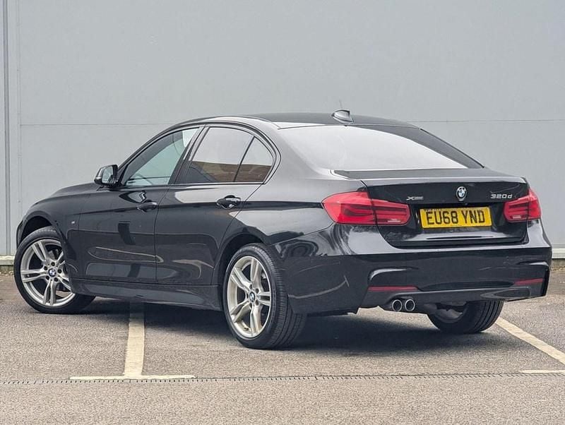 Begagnad BMW 320 M Sport 2018 Svart Sedan