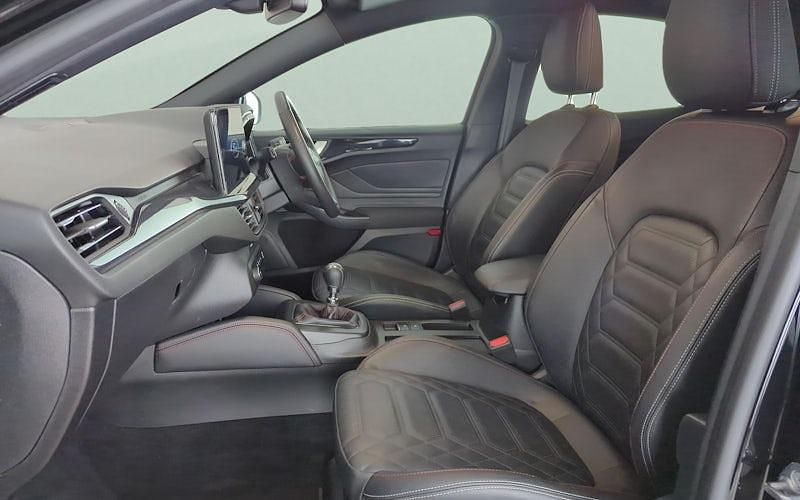 Used Ford Focus ST-Line X 125 HP (91 kW) 2024 Black Hatchback