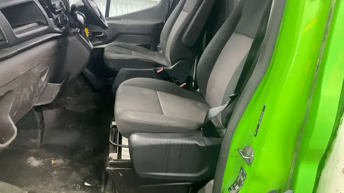 Used Ford Transit 130 HP (95 kW) 2020 Green Cabriolet