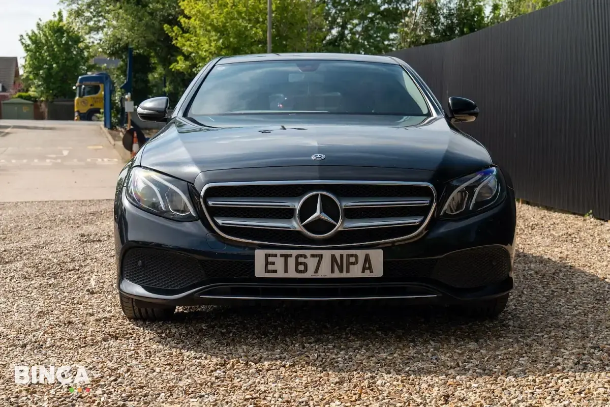 Used Mercedes E220 SE 194 HP (142 kW) 2018 Black Sedan