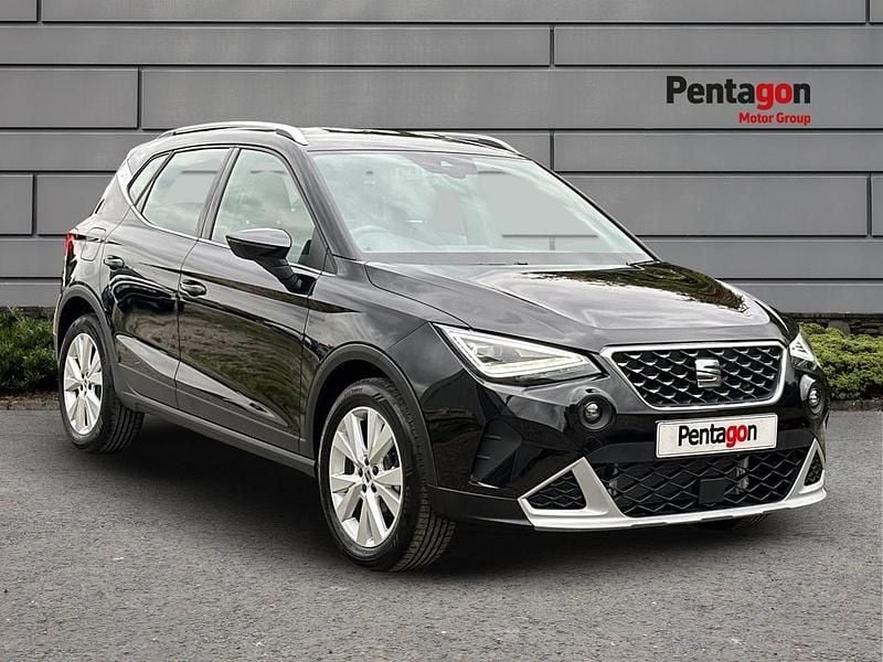 Black New 2025 Seat Arona Xperience SUV | £19,888 (Good price) - Image 1/3