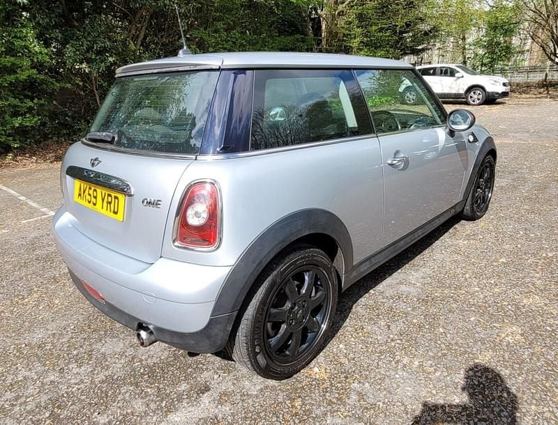Used Mini ONE Hatch 2009 Silver Hatchback