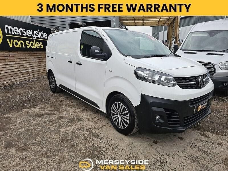 White Used 2019 Vauxhall Vivaro Edition Van | £8,895 (Super price) - Image 1/4