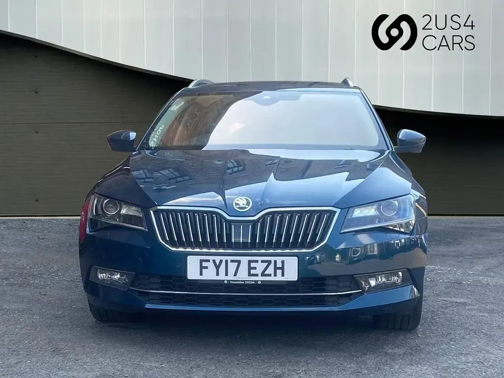 Used Skoda Superb LAURIN & KLEMENT 190 HP (139 kW) 2017 Blue Estate