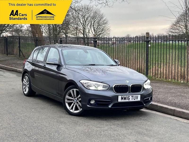 Used BMW 120 Sport Line 190 HP (139 kW) 2016 Grey Hatchback