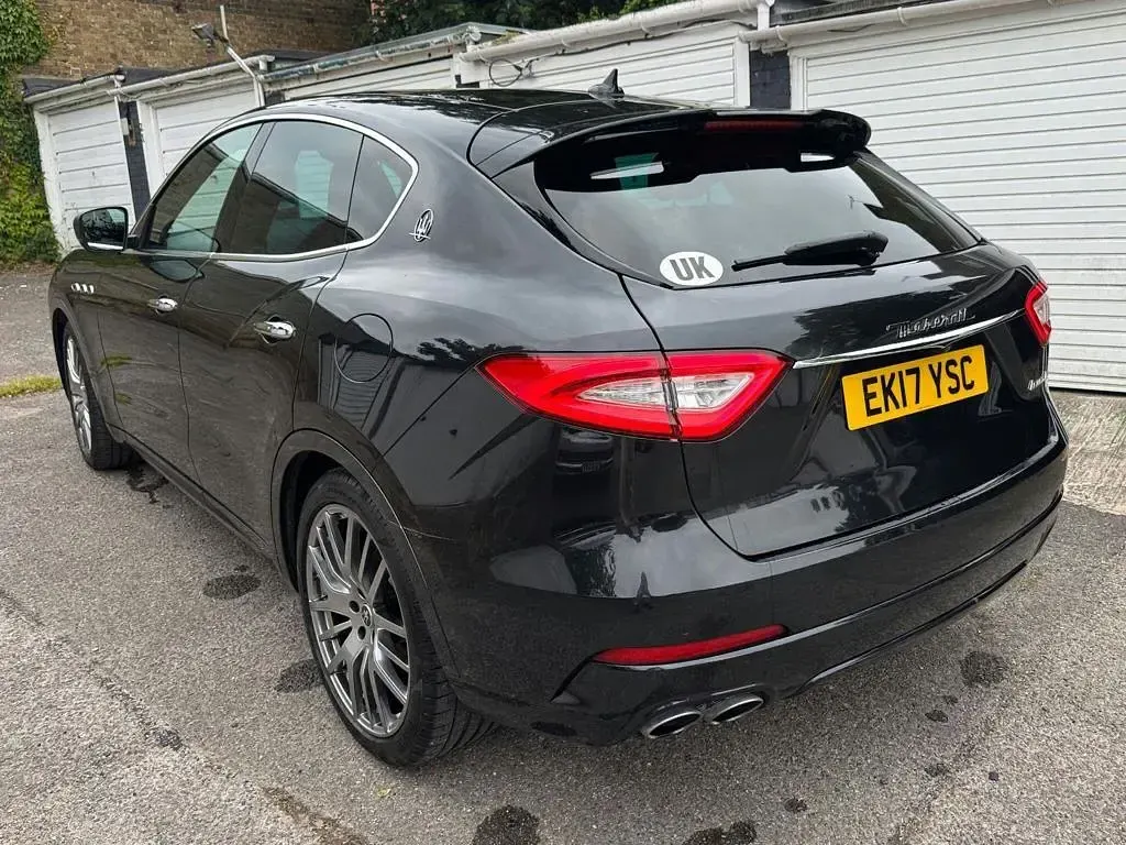 Used Maserati Levante 275 HP (202 kW) 2017 Black SUV