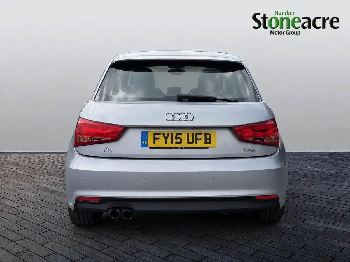 Used Audi A1 Sport 125 HP (91 kW) 2015 Silver Hatchback