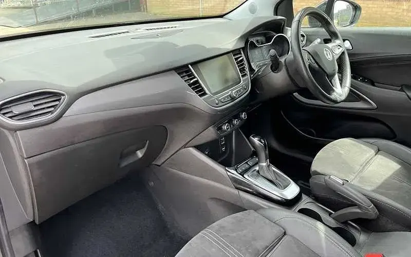 Used Vauxhall Crossland Ultimate 131 HP (96 kW) 2023 Grey SUV