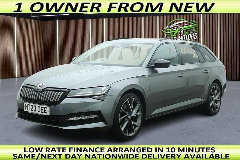 Used Skoda Superb SportlinePlus 218 HP (160 kW) 2023 Grey Estate
