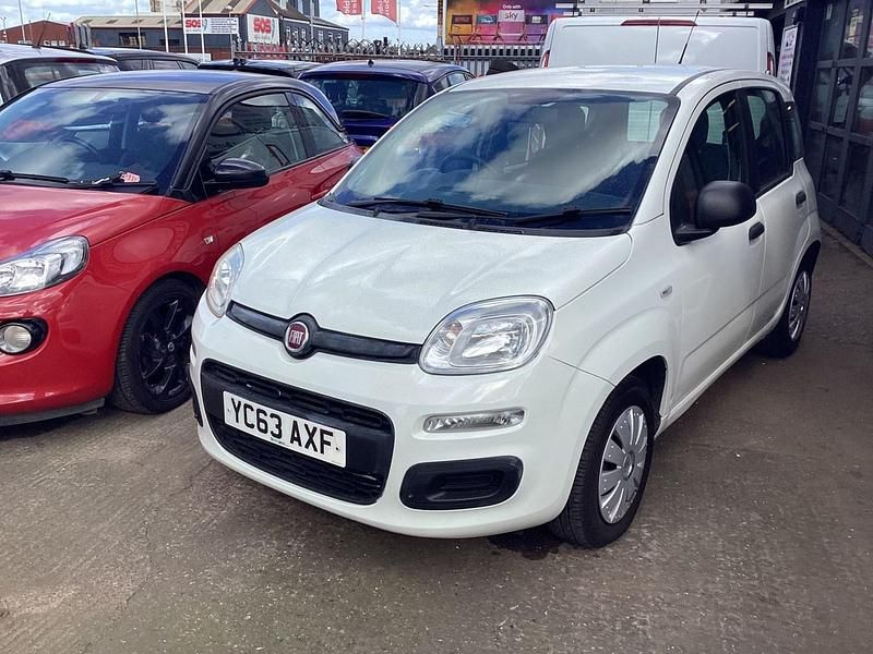 Usado Fiat Panda Pop 69 HP (50 kW) 2013 Branco Citadino