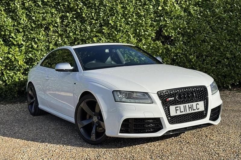 Used Audi RS5 450 HP (330 kW) 2011 White Coupe