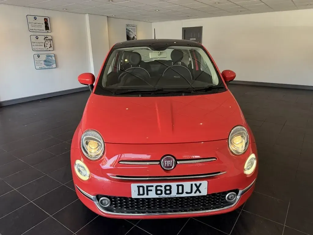 Used Fiat 500 Lounge 69 HP (50 kW) 2018 Pink Hatchback