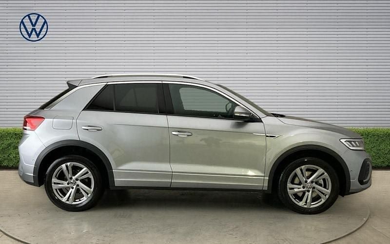Used VW T-Roc R-line 150 HP (110 kW) 2025 Silver SUV