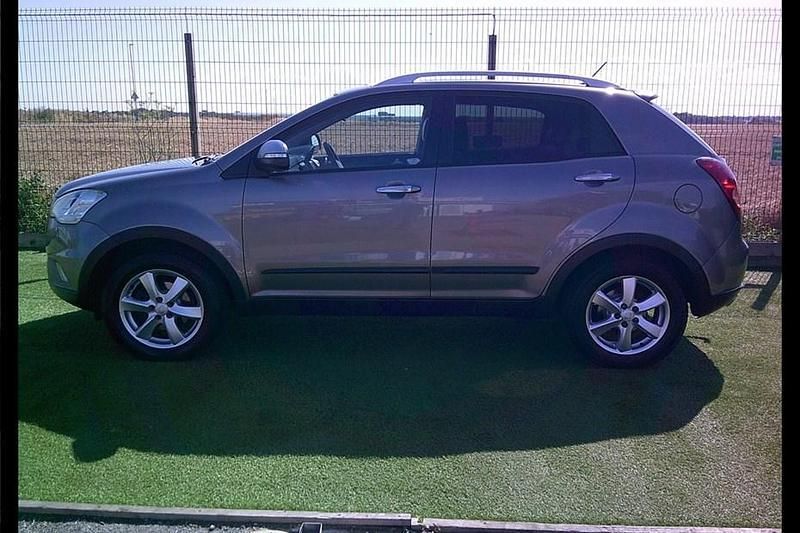 Grey Used 2013 Ssangyong Korando Estate | £4,995 (Fair price) - Image 1/1