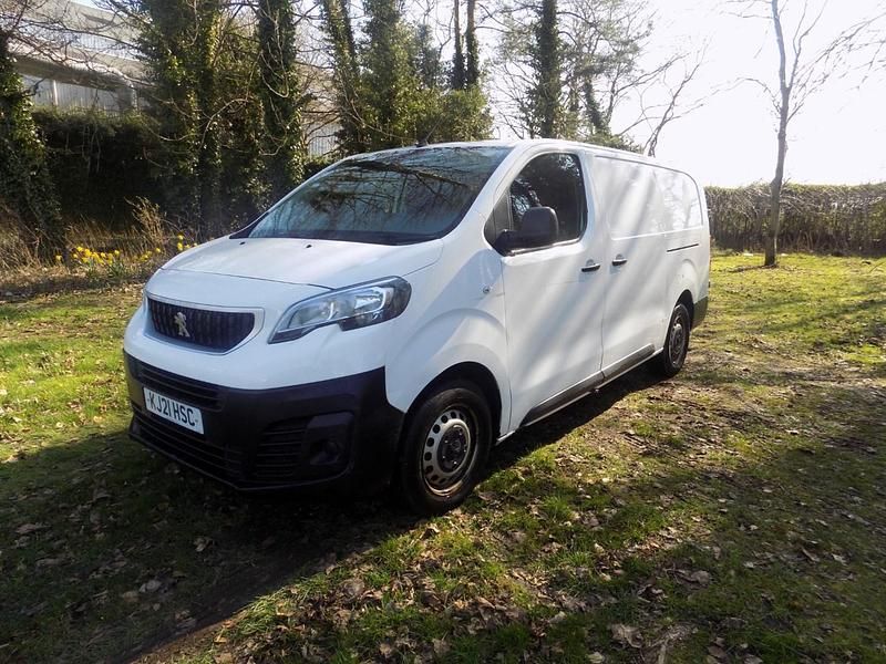 Used Peugeot Expert 2021 White Van