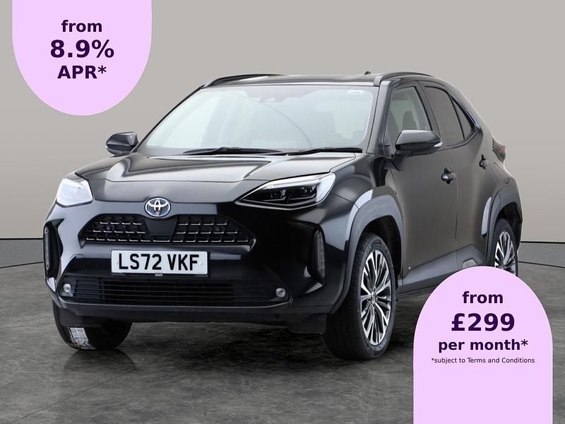 Black Used 2022 Toyota Yaris Cross SUV | £20,636 (Expensive) - Image 1/2