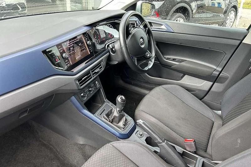 Used VW Polo United 95 HP (69 kW) 2021 Silver Hatchback