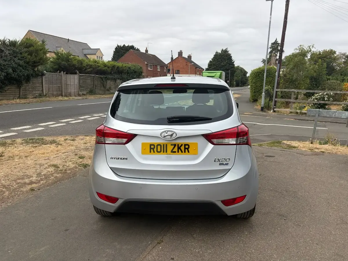 Used Hyundai ix20 Active 2011 Silver Hatchback