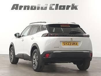Used Peugeot 2008 Active+ 101 HP (74 kW) 2023 White SUV