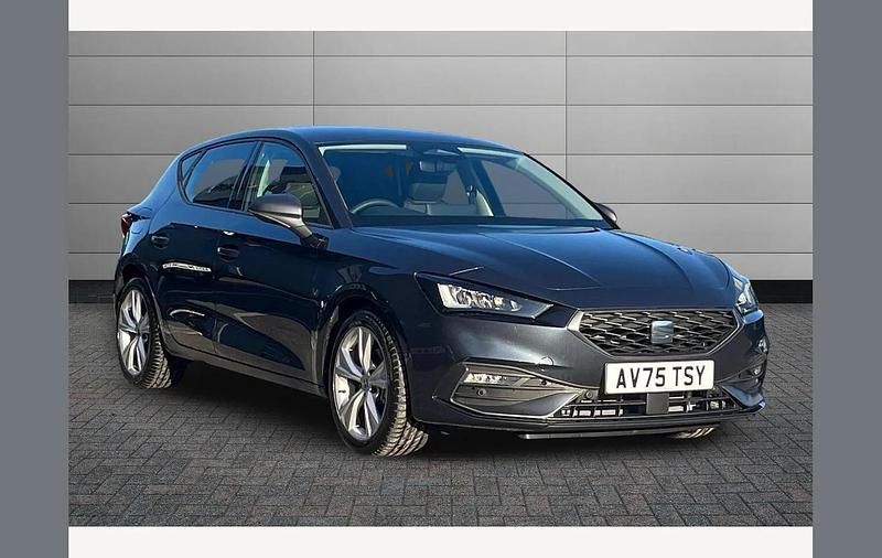 Used Seat Leon FR 147 HP (108 kW) 2026 Grey Hatchback