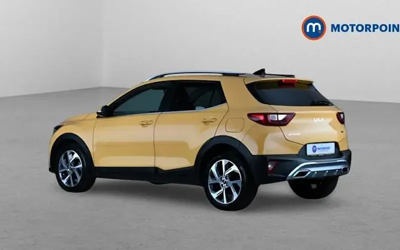 Used Kia Stonic GT-Line S 120 HP (88 kW) 2023 Yellow SUV