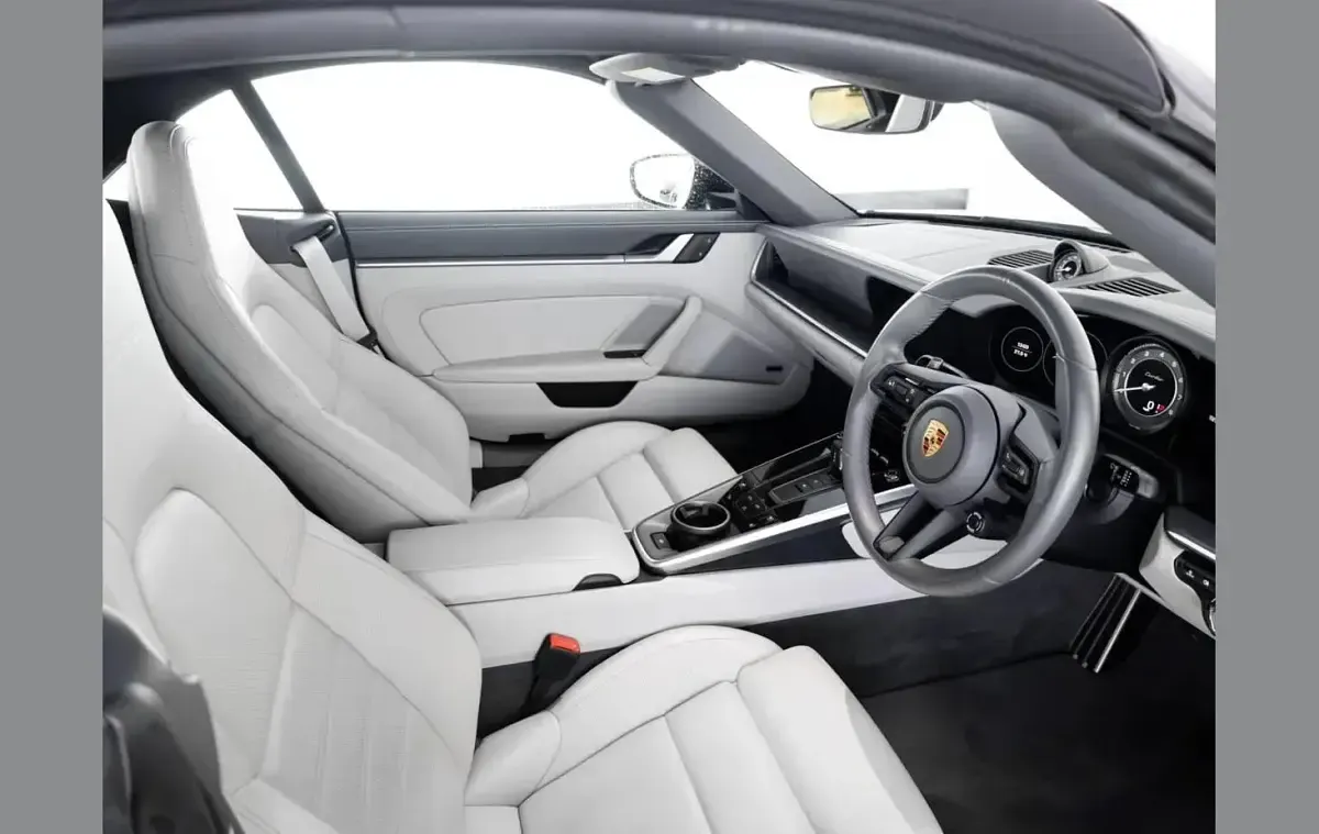 Used Porsche 992 572 HP (420 kW) 2023 Black Cabriolet