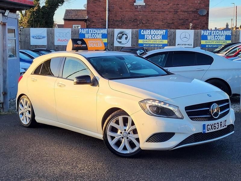 White Used 2013 Mercedes A180 Hatchback | £4,495 (Fair price) - Image 1/4