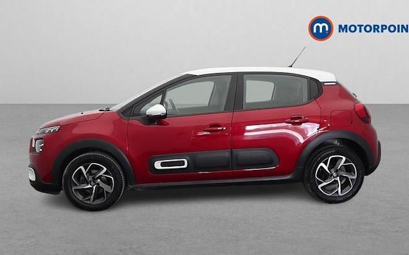 Używany Citroën C3 PureTech 83 KM (61 kW) 2021 Czerwony Hatchback